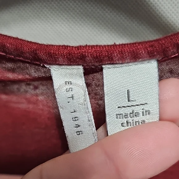 Elegant Burgundy Embellished Tank Top - Picture 2 of 4